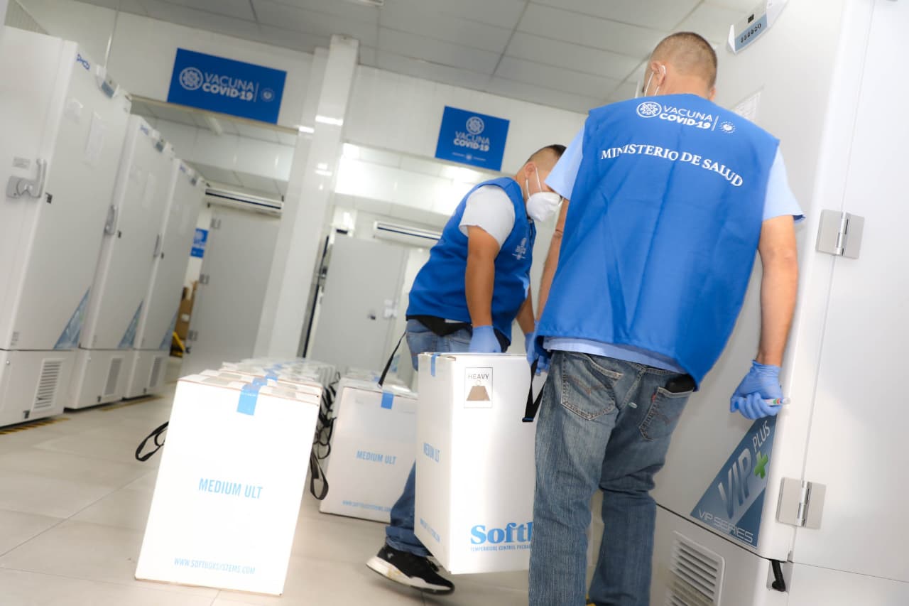 Medios internacionales destacan los 1.9 millones de vacunas antiCOVID19 adquiridas por el Gobierno del Presidente Bukele medios-internacionales-destacan-los-19-millones-de-vacunas-anticovid19-adquiridas-por-el-gobierno-del-presidente-bukele